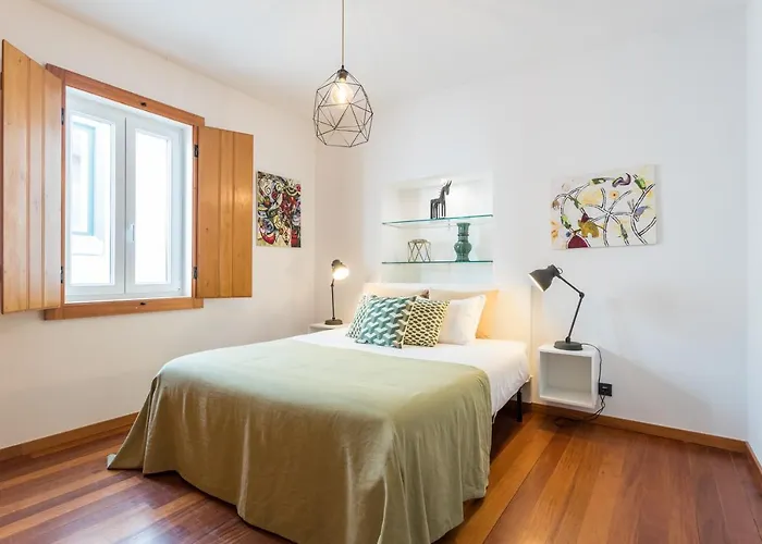 Alfama Design דירה *