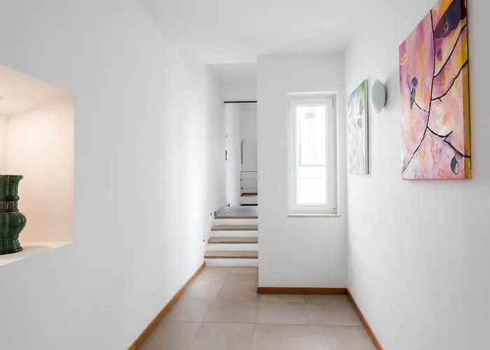 Alfama Design דירה