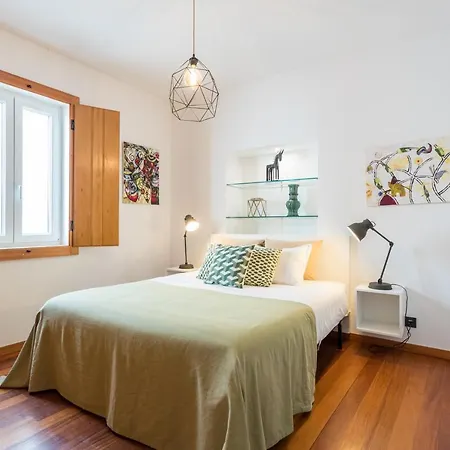 Alfama Design Apartamento *